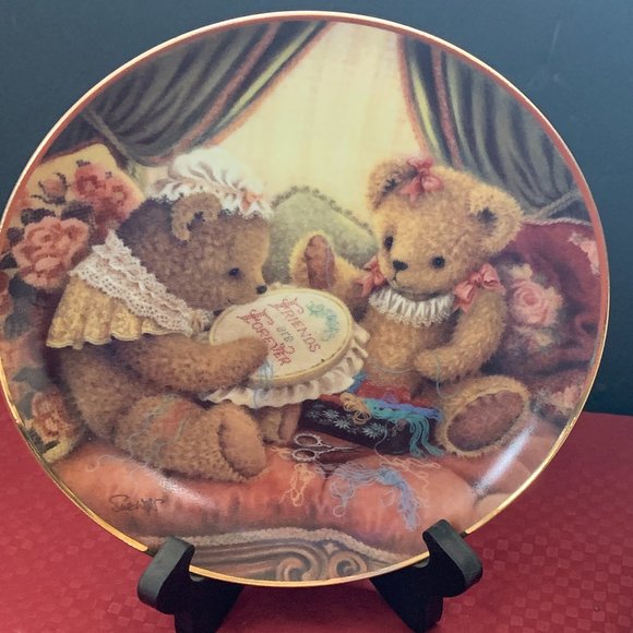 Franklin Mint FRIENDS ARE FUR EVER bear plate Sue Willis, fur-ever - Picture 2 of 7